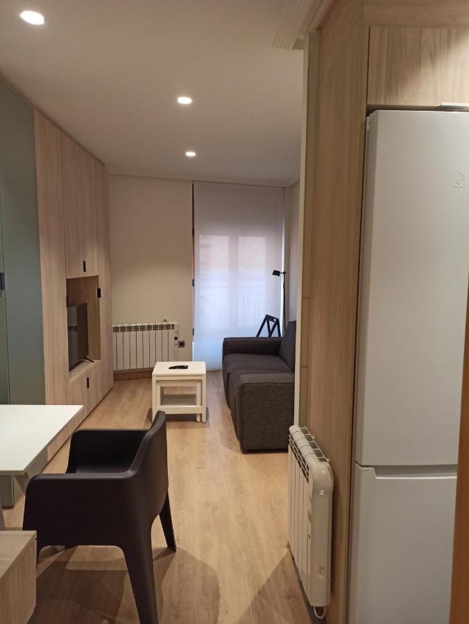 Apartamentos 19 Living レオン エクステリア 写真